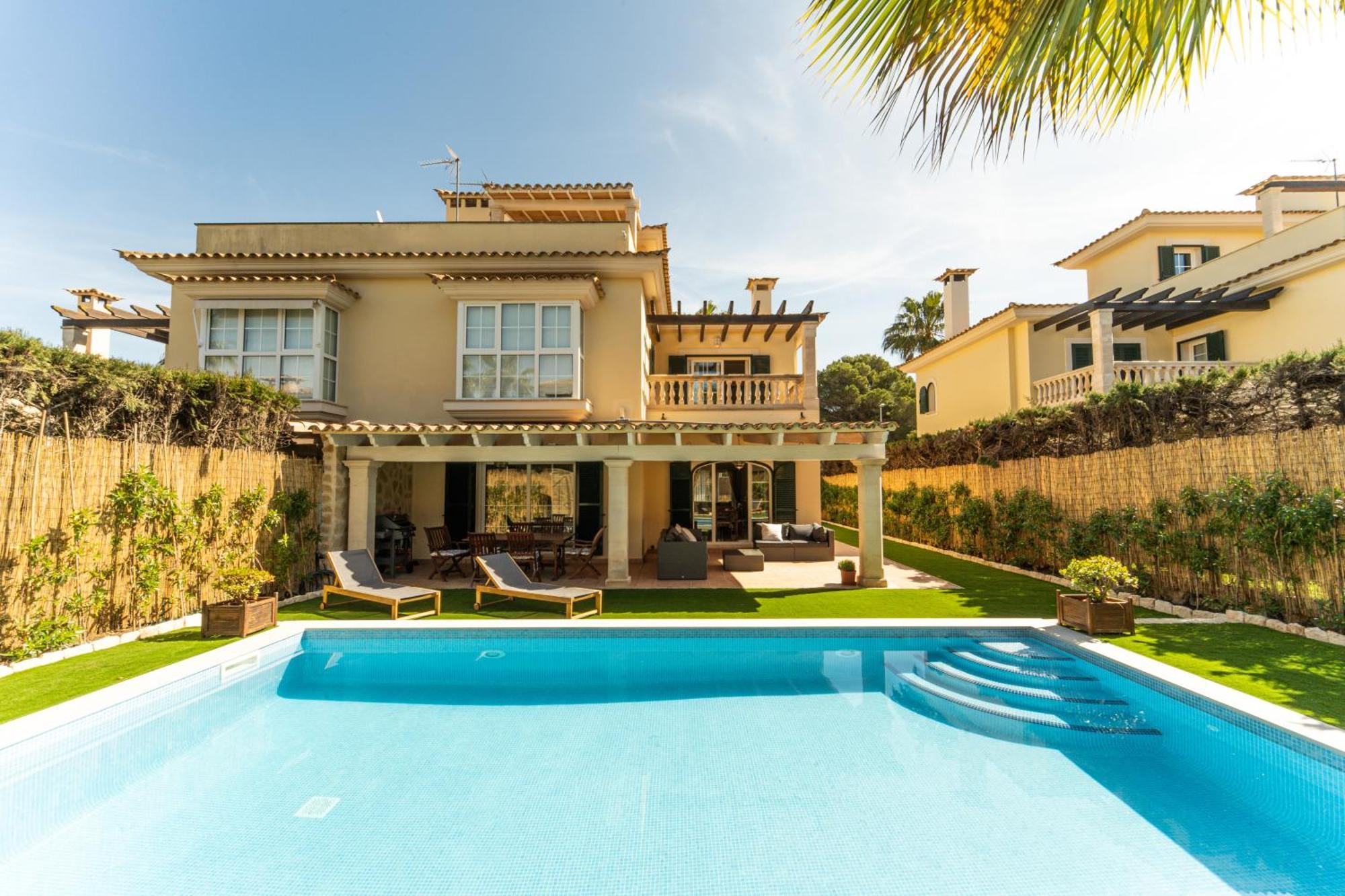 Casa Pinsa - Grosszuegiges Mediterran-Stilvolles Ferienhaus Mit Eigenem Pool In Puig De Ros Llucmajor  Dış mekan fotoğraf